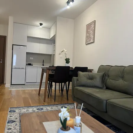 Your In The City, Point 17 * Podgorica